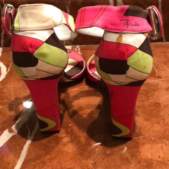 Emilio Pucci Sandal - Picture 3 of 12